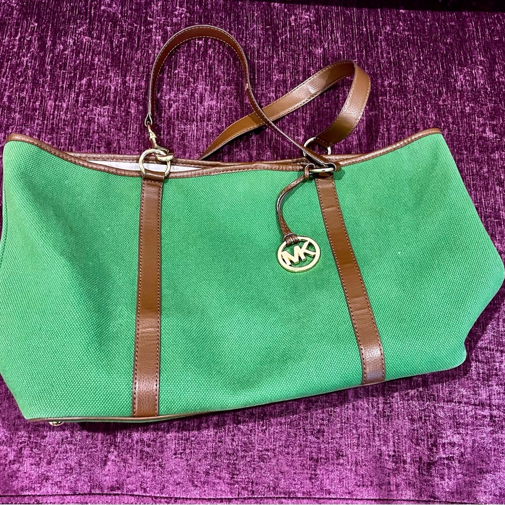 Michael Kors tote